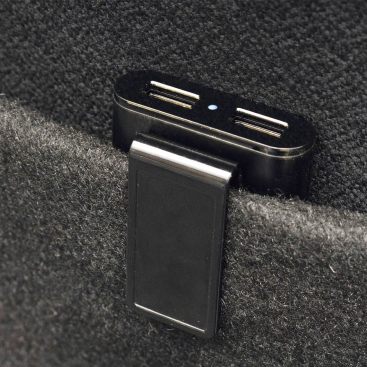 PUNJAČ AUTO USB-SA060 - 