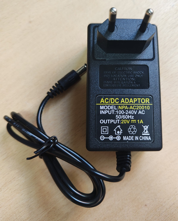 ISPRAVLJAČ 20V1A20W - ispravljac-20v-1a