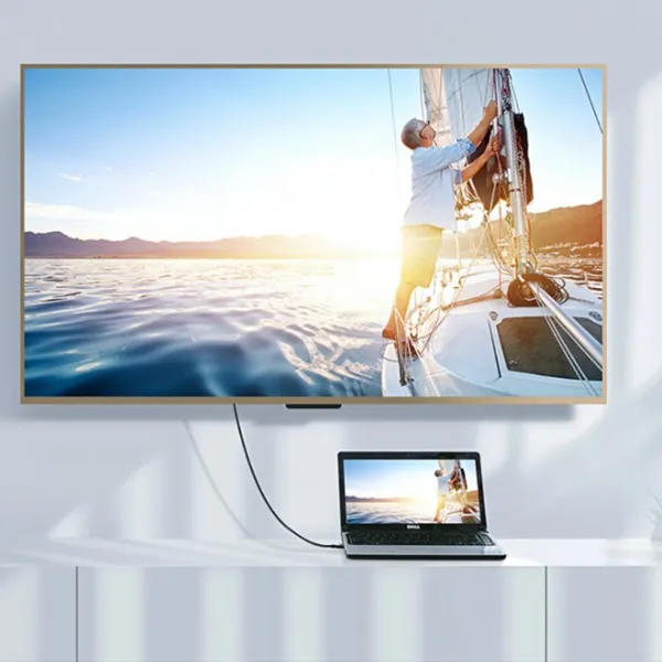HDMI KABL HD101 V2.0 3m - Krupni kadar HDMI 2.0 kabl povezan na laptop i tv