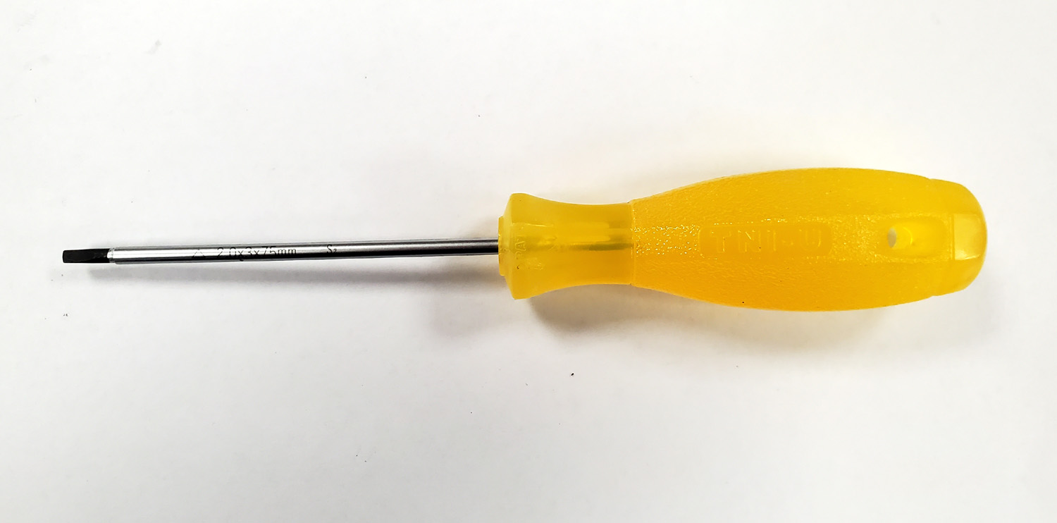 ODVIJAČ TU-YX37520 - odvijac oblik trougla