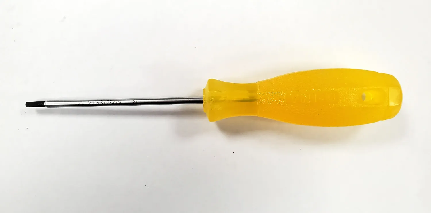 ODVIJAČ TU-YX37520 Triangle - odvijac oblik trougla