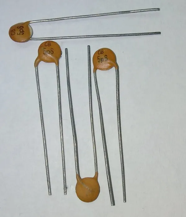 C5.6PF50V-DISK - 