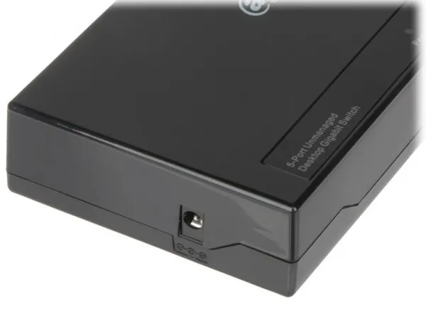 LAN SVIČ PFS3005-5GT - 