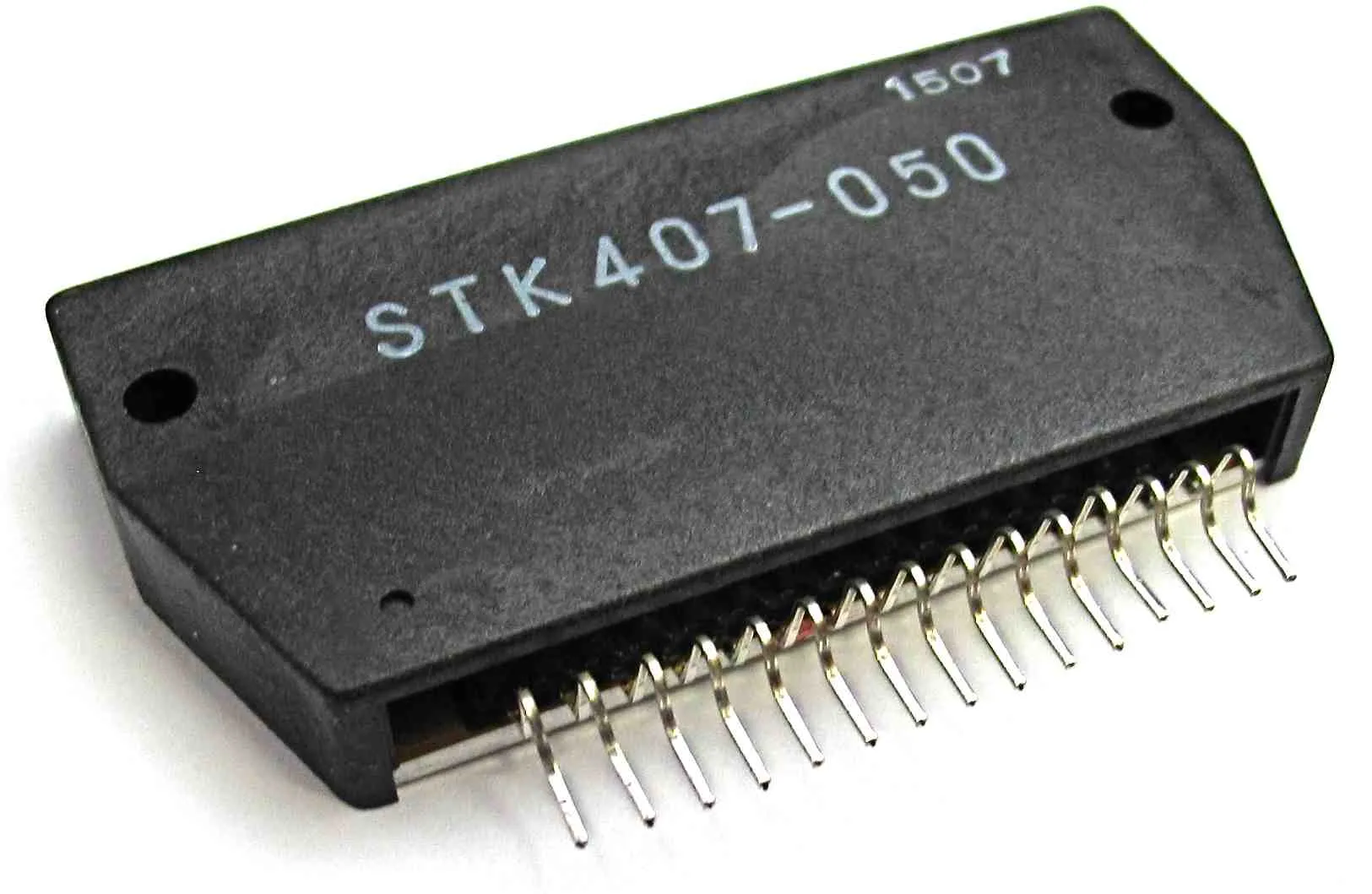 STK407-050E IC KOLO - 