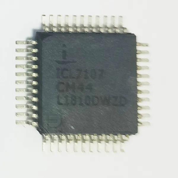 ICL7107 IC KOLO - icl7107