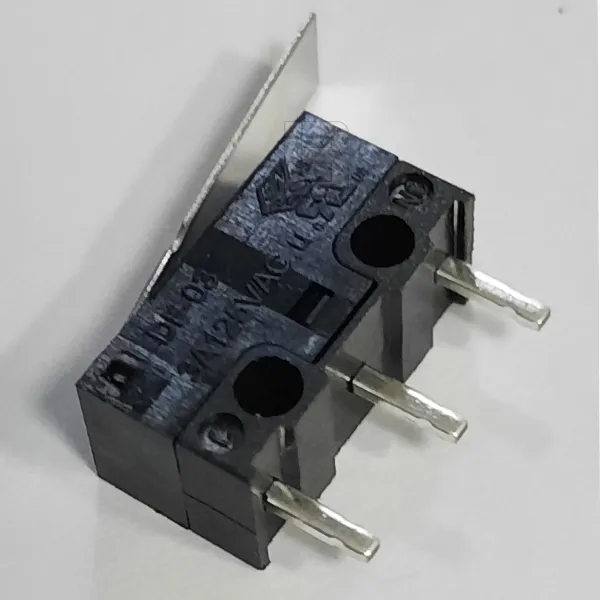 MIKRO PREKIDAČ DF03S-11 - 