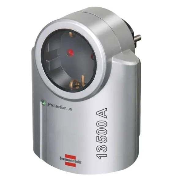 UTIČNICA SA PRENAPON ZAŠTITOM 13.500A - uticnica-sa-prenaponskom-zastitom